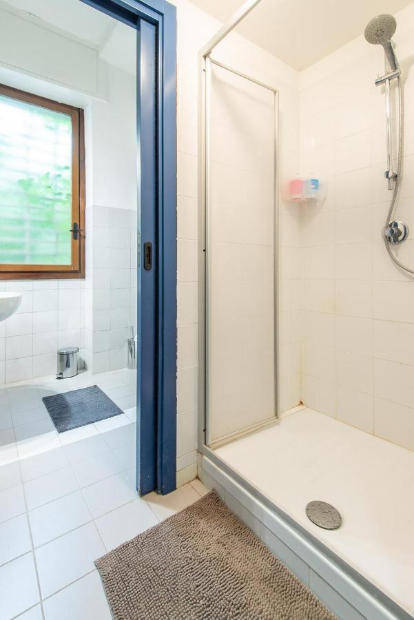 Gasthof Central Guest House *